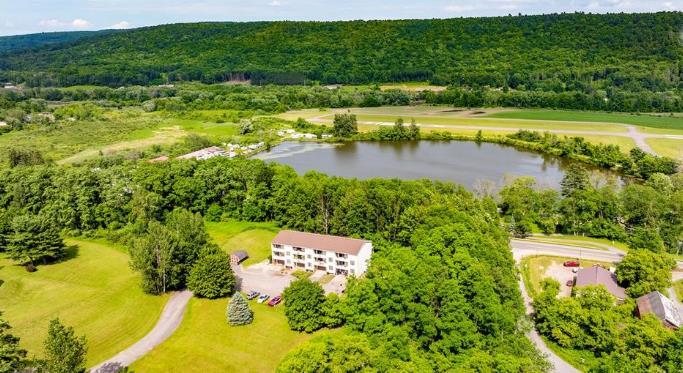 More Photos Of 114 Cassie Dr, Norwich Apartments For Sale