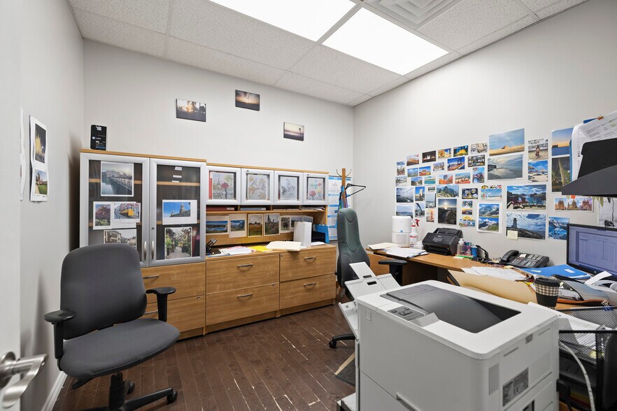 More Photos Of 2945 Boul Lemire, Drummondville Manufacturing For Sale