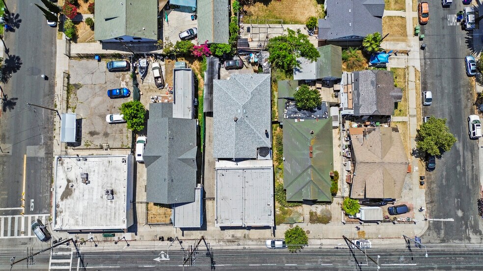 More Photos Of 2815 S Western Ave, Los Angeles Storefront Retail Residential For Sale