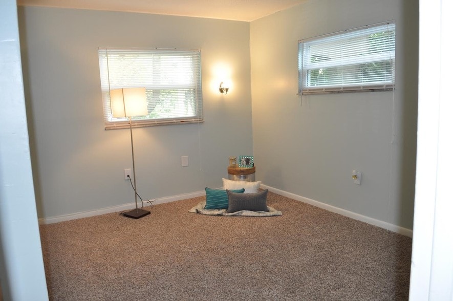 More Photos Of 521 S Osceola Ave, Orlando Apartments For Sale