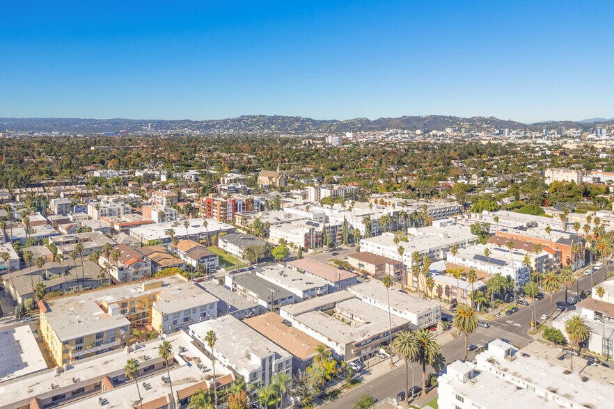 More Photos Of 406 S St Andrews Pl, Los Angeles Apartments For Sale