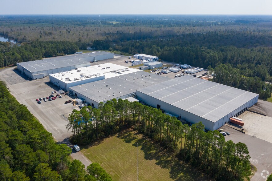 More Photos Of 1830 Carver Dr, Rocky Point Manufacturing For Lease