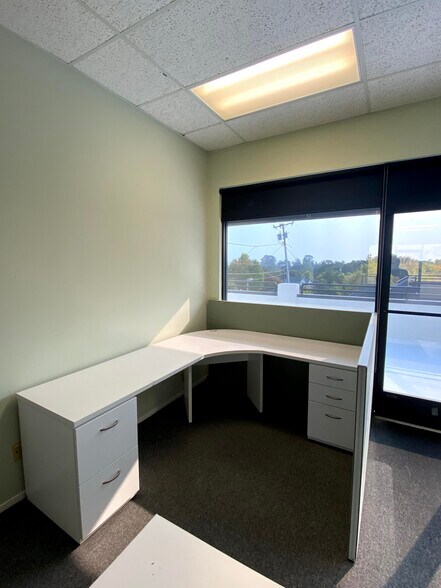 More Photos Of 7010 Soquel Dr, Aptos Office For Lease