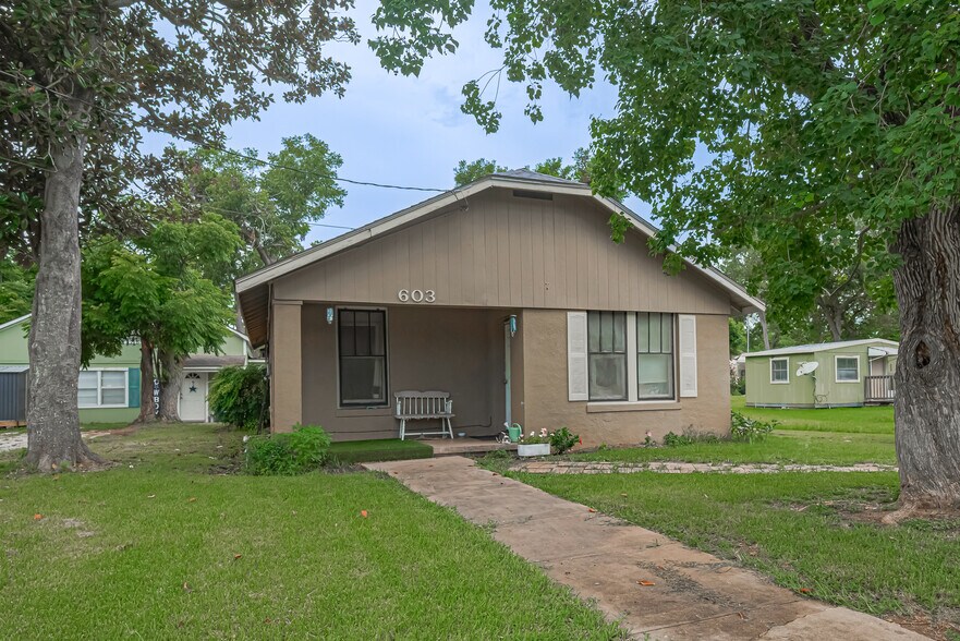 More Photos Of , Wharton Multifamily For Sale