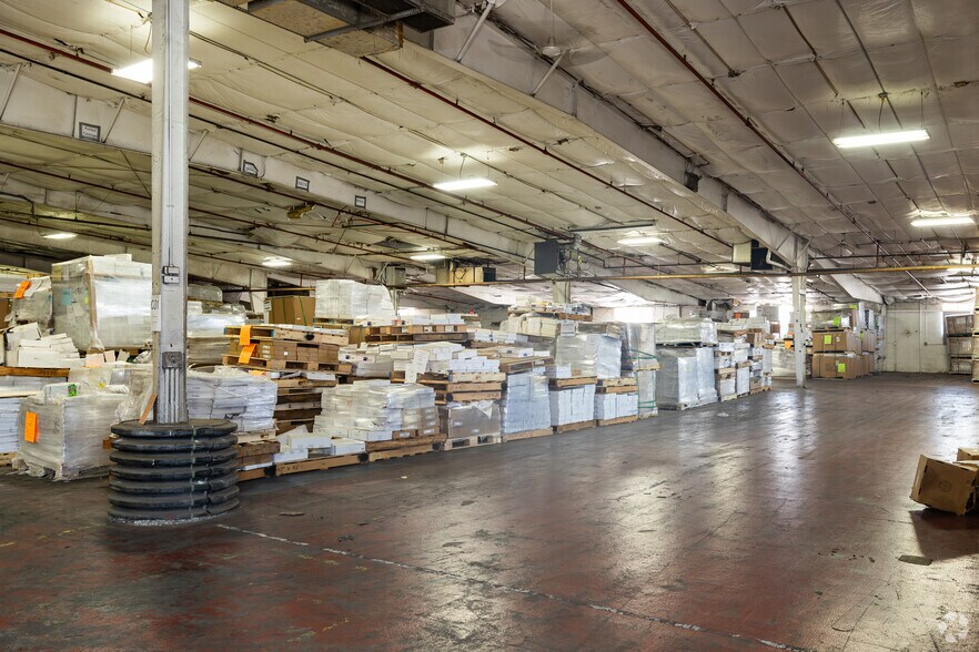 More Photos Of 240 E Industrial Pky, Fayette Manufacturing For Lease