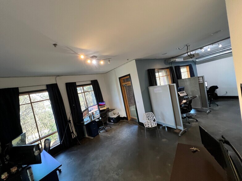 More Photos Of 319 Atlanta St, Marietta Office For Sale
