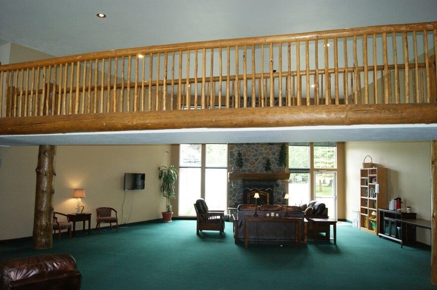 More Photos Of 5310 Dickensheet Rd, Coolin Hotel For Sale