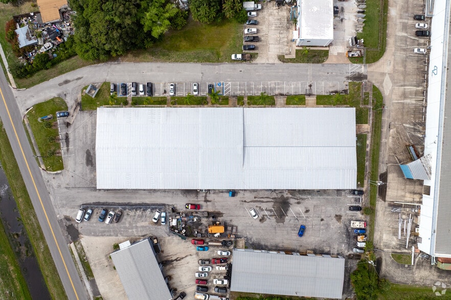 More Photos Of 1720 Main St NE, Palm Bay Unknown For Lease