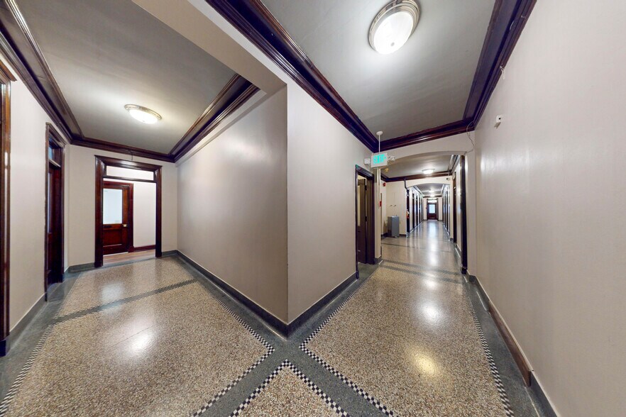 More Photos Of 201-205 4th Ave E, Olympia Office For Sale