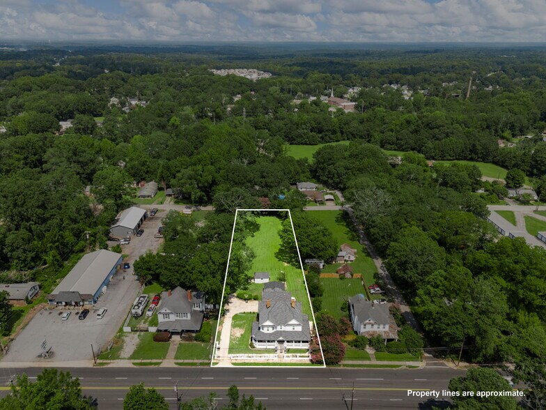 More Photos Of 515 N Main St, Woodruff Specialty For Sale