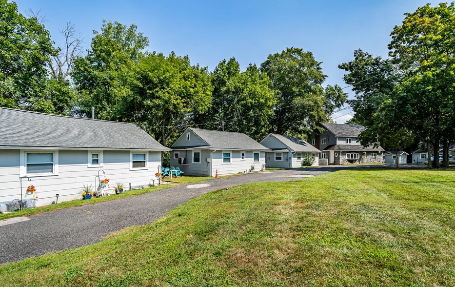 More Photos Of 530 Gravel Pike, Collegeville Apartments For Sale