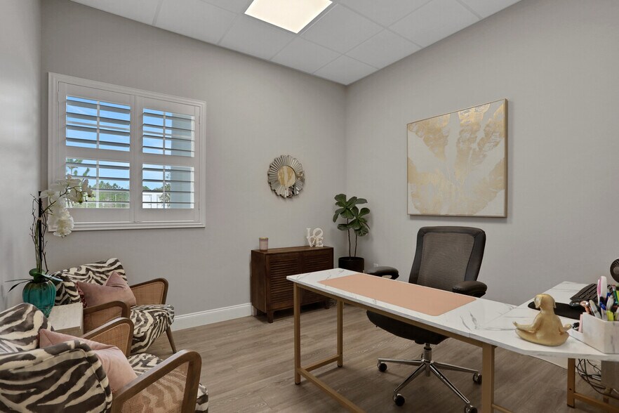 More Photos Of 1845 East West Pky, Fleming Island Medical For Lease