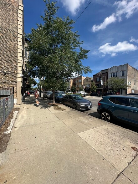 More Photos Of 910 Ashland Ave, Chicago Land For Sale