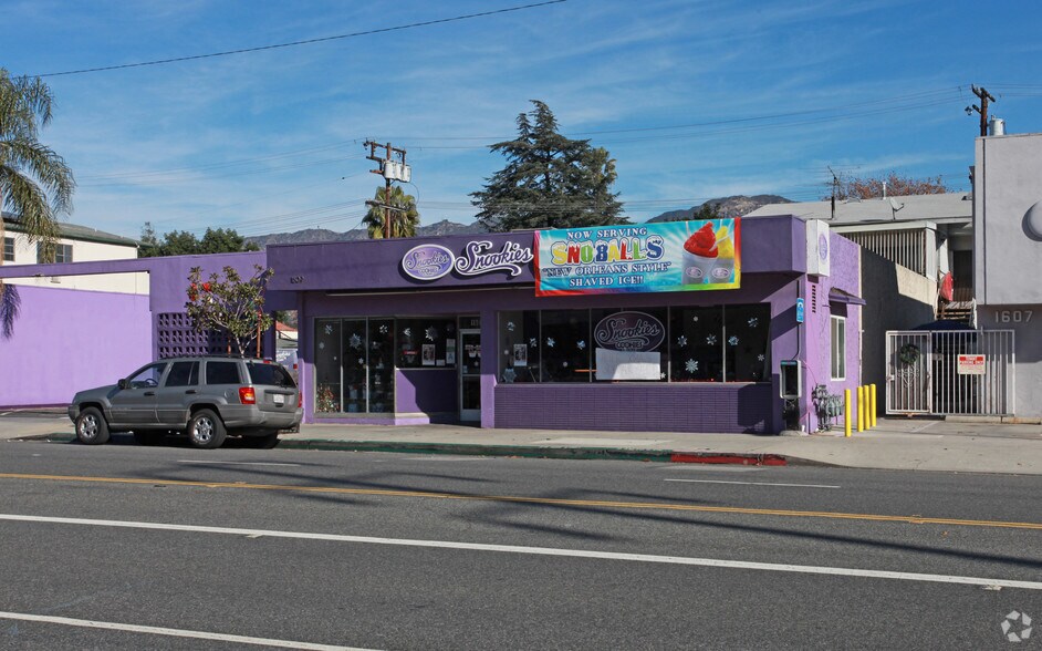 More Photos Of 1607-1619 1/2 Victory Blvd, Glendale Storefront Retail Residential For Sale