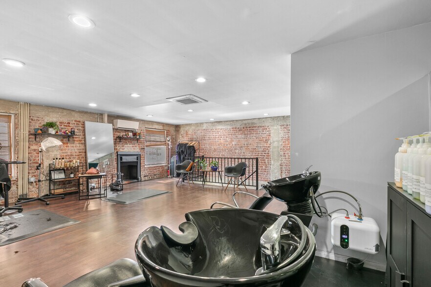 More Photos Of 5701 Figueroa St, Los Angeles Storefront For Sale