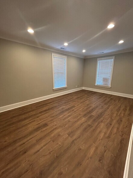 More Photos Of 5400 Laurel Springs Pky, Suwanee Loft Creative Space For Sale