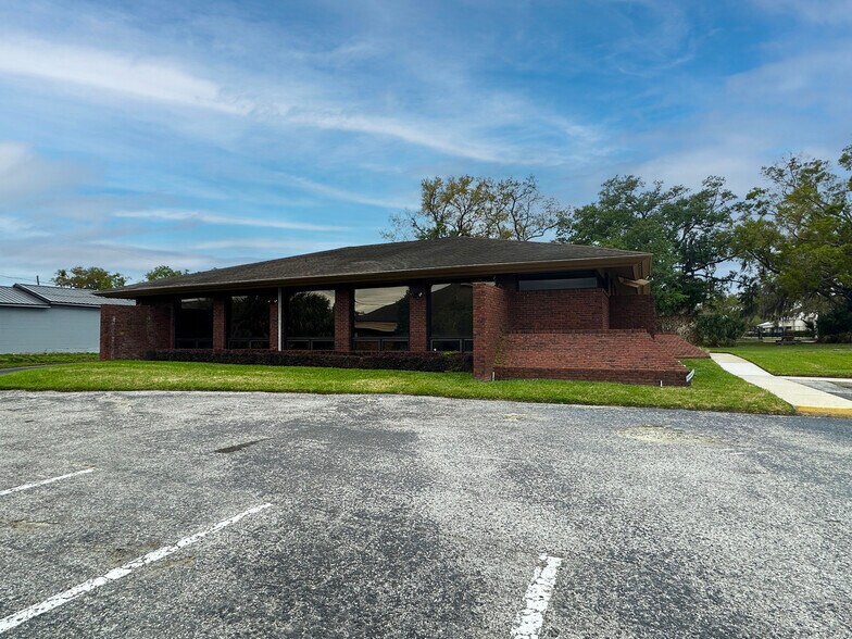 More Photos Of 3875 S Florida Ave, Lakeland Medical For Sale