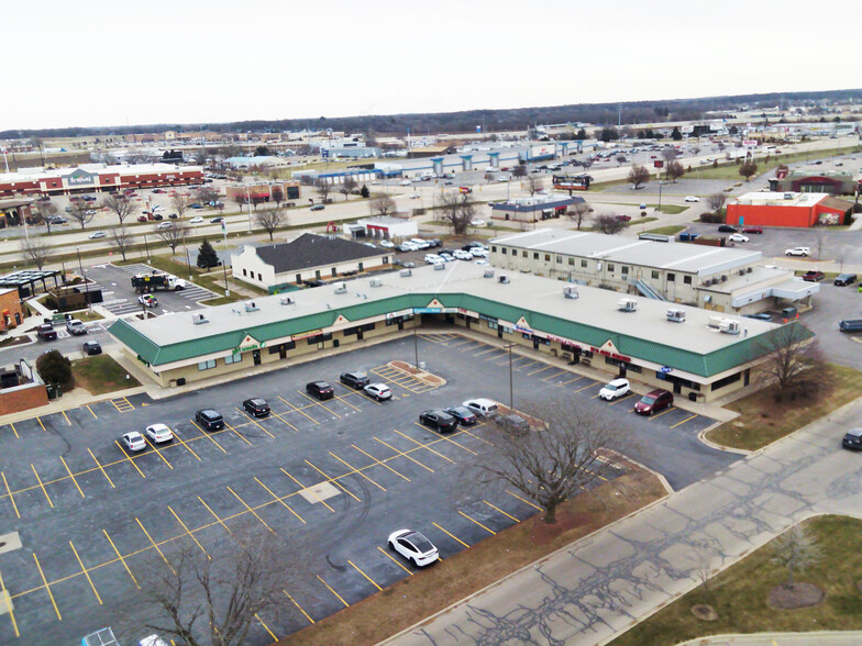 Primary Photo Of 3000 Milton Ave, Janesville General Retail For Lease