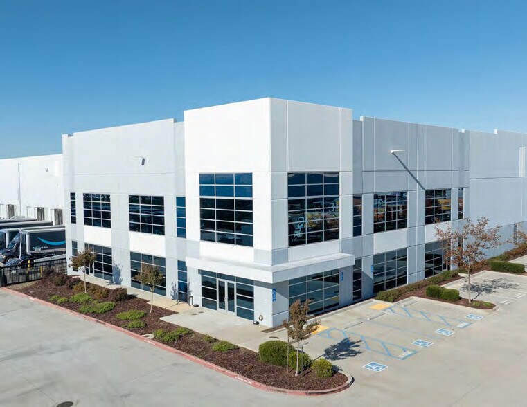 More Photos Of 3685 Massie Ct, West Sacramento Distribution For Lease