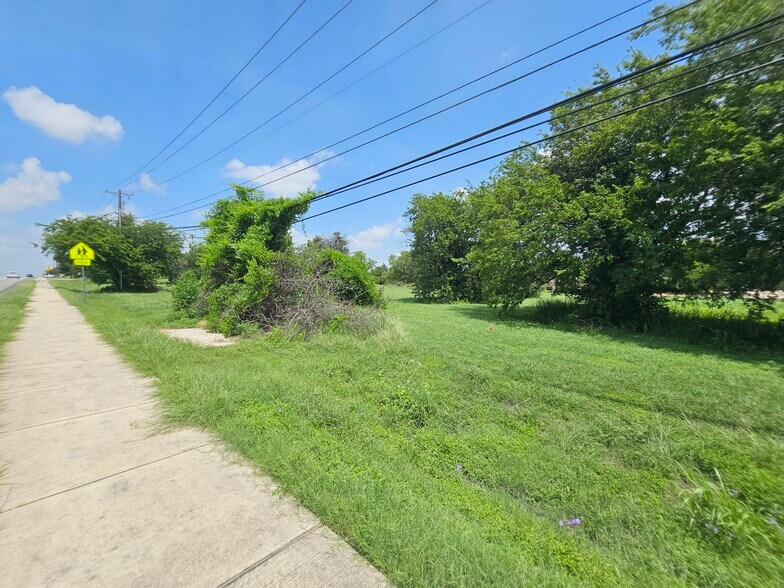 More Photos Of 100 Rex Kerwin Ct, Pflugerville Land For Sale