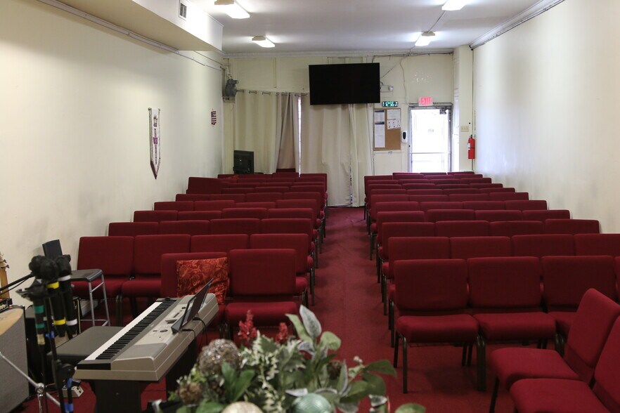 More Photos Of 823-825 Kennedy St NW, Washington Storefront For Sale