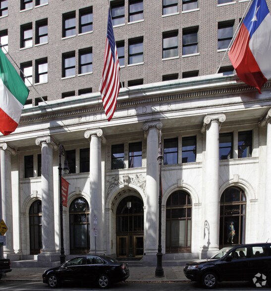 More Photos Of 150 S Independence Mall W, Philadelphia Apartments For Lease