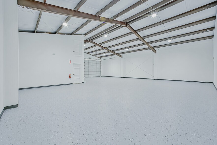 More Photos Of 4108 Dawn St, Houston Industrial For Lease