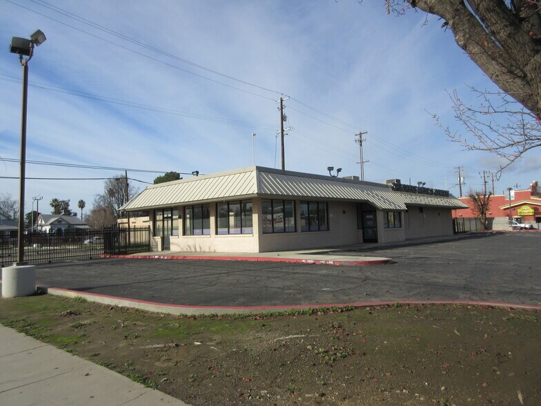 More Photos Of 311 N Abby St, Fresno Medical For Lease
