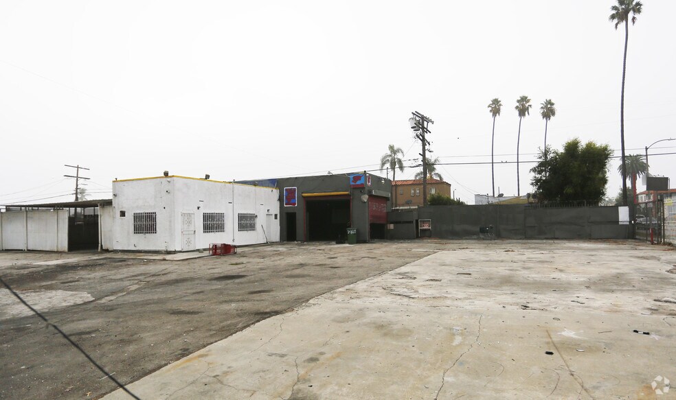More Photos Of 2160-2172 W Florence Ave, Los Angeles Land For Sale