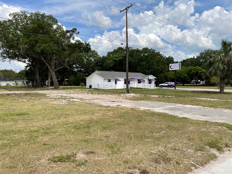 More Photos Of 1005 N Church Ave, Mulberry Medical For Lease