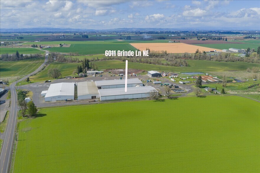 More Photos Of 6011 Grinde Ln NE, Silverton Flex For Lease