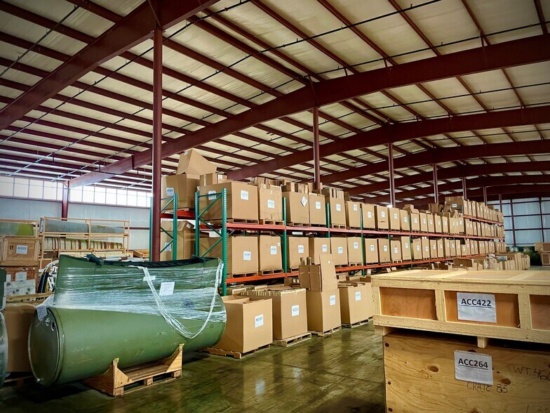 More Photos Of 2147 Enterprise Dr, Independence Industrial For Lease