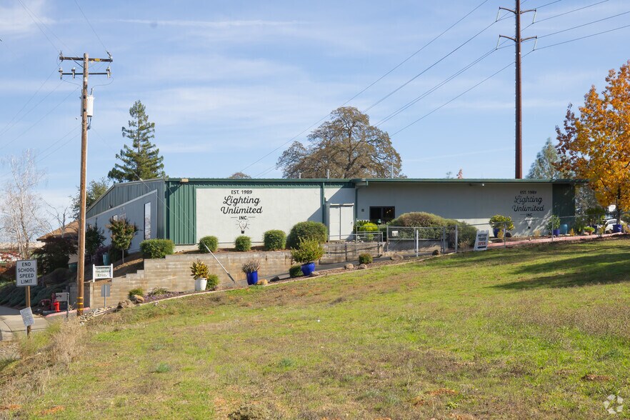 More Photos Of 2522 Merrychase Dr, Cameron Park Light Distribution For Lease