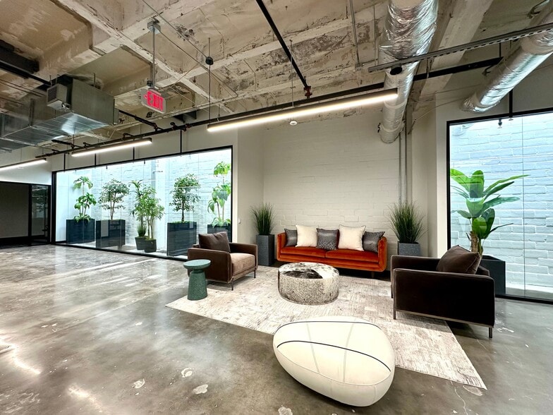 More Photos Of 2410 Polk St, Houston Office For Lease