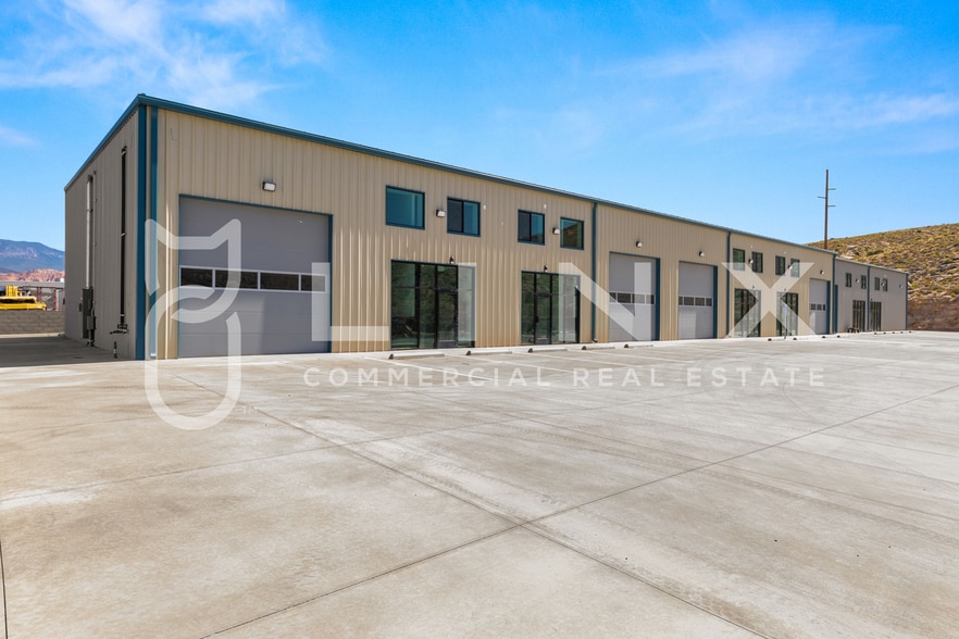 Primary Photo Of 5508 240 N, Hurricane Industrial For Lease