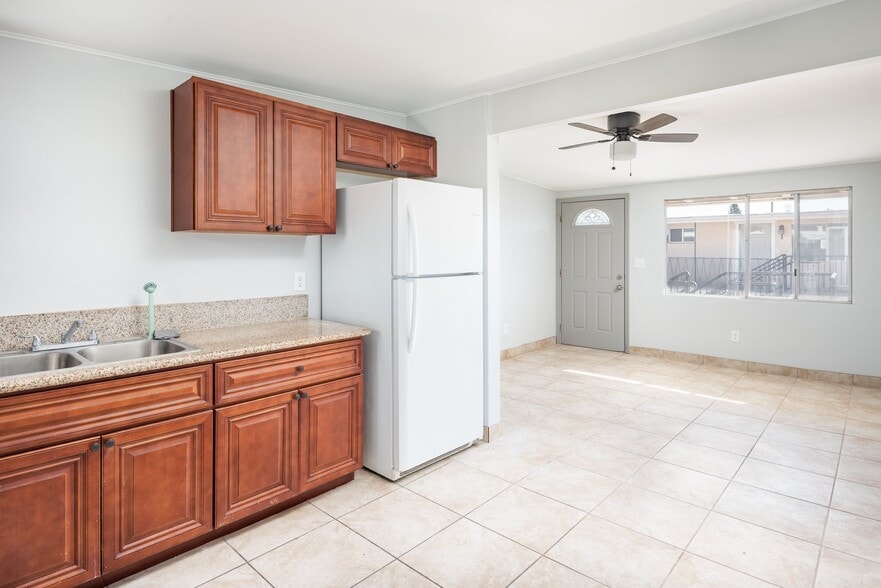 More Photos Of 532 N 1st St, El Cajon Apartments For Sale