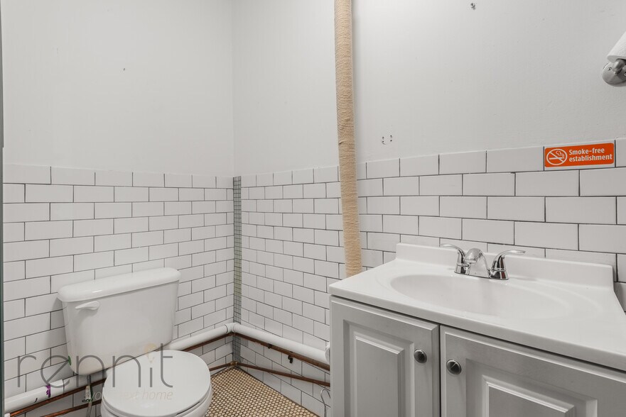 More Photos Of 1093 Putnam Ave, Brooklyn Storefront Retail Residential For Lease