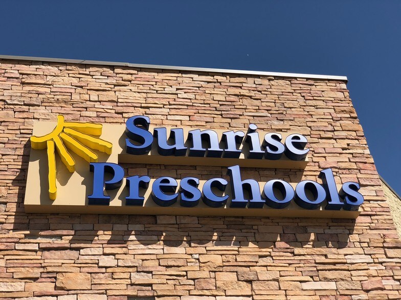 More Photos Of 2722-2760 Alma School Rd, Mesa Unknown For Lease