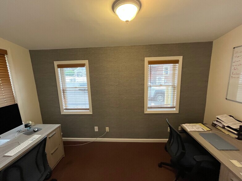 More Photos Of 142 Queen St, Southington Loft Creative Space For Sale