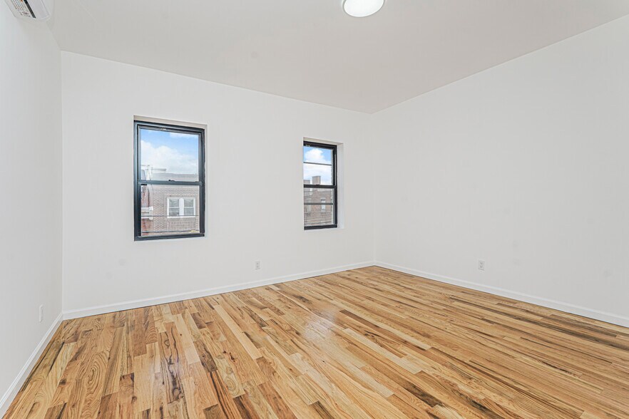 More Photos Of 1256 Bay St, Staten Island Apartments For Lease