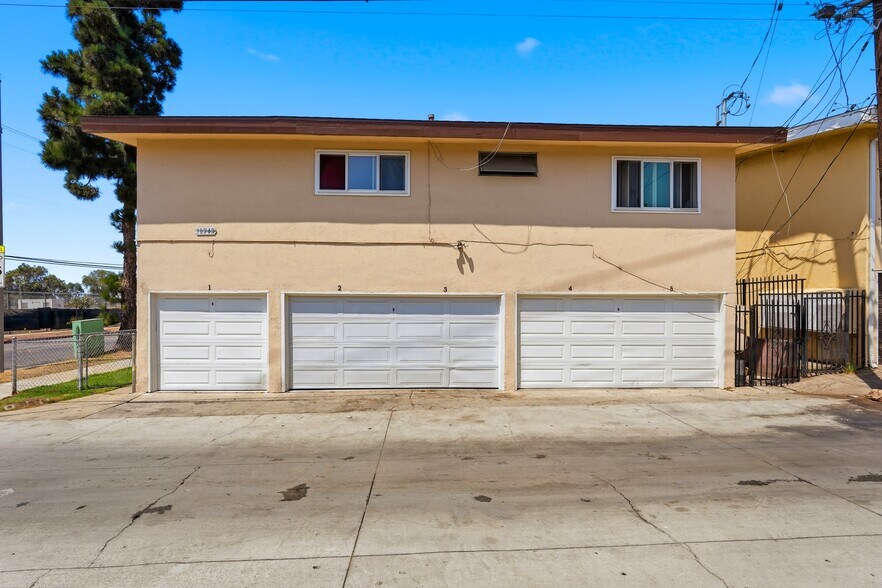 More Photos Of 10242 S 10th Ave, Inglewood Apartments For Sale