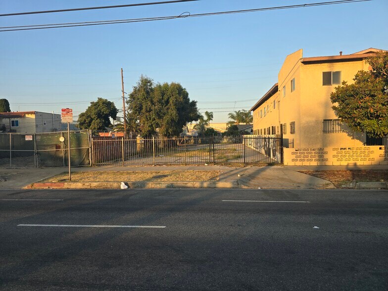 More Photos Of 5906 S Figueroa St, Los Angeles Apartments For Sale