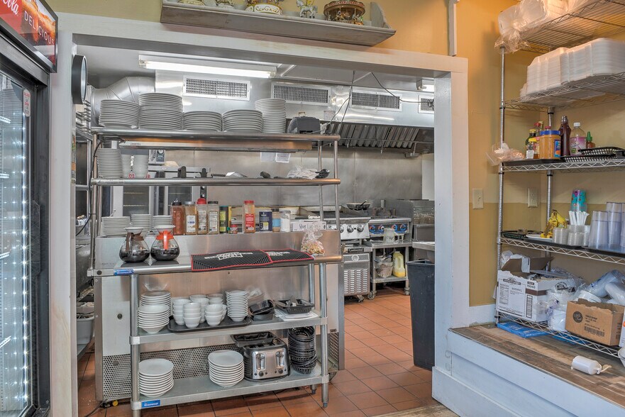 More Photos Of 10 NH Route 12 S, Fitzwilliam Restaurant For Sale