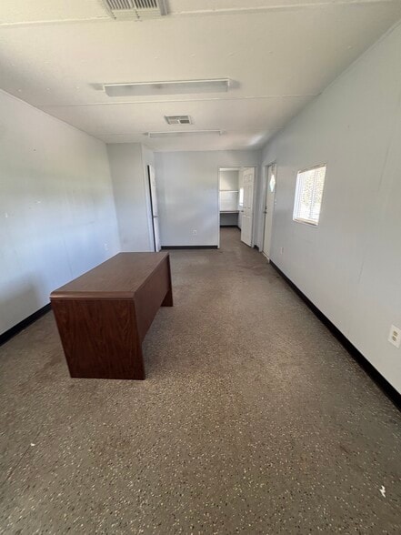 More Photos Of 5305 hwy 640, Lithia Land For Lease