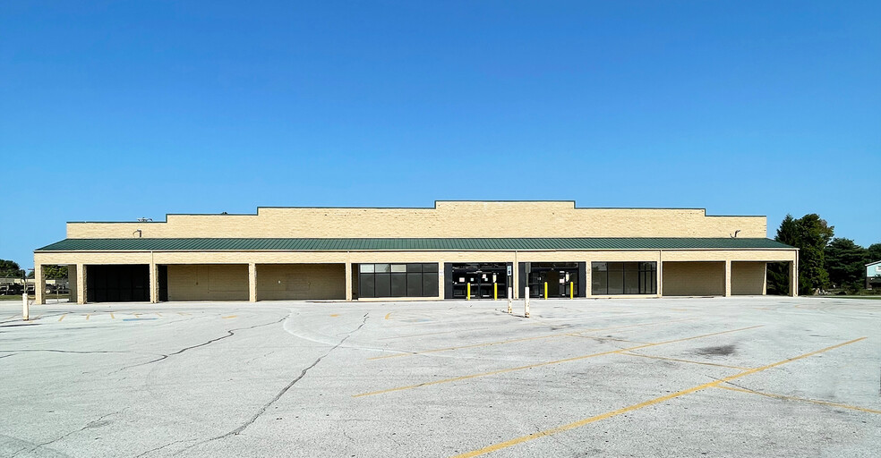 Primary Photo Of 1505 E Broadway St, Campbellsville Supermarket For Sale