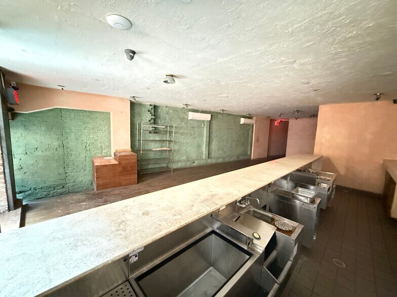 More Photos Of 53 Stone St, New York Apartments For Lease