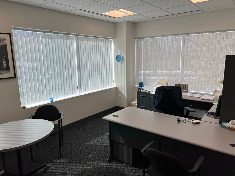 More Photos Of 138 River Rd, Andover Office For Lease