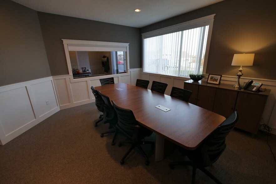 More Photos Of 11314 86th Ave N, Maple Grove Office For Sale