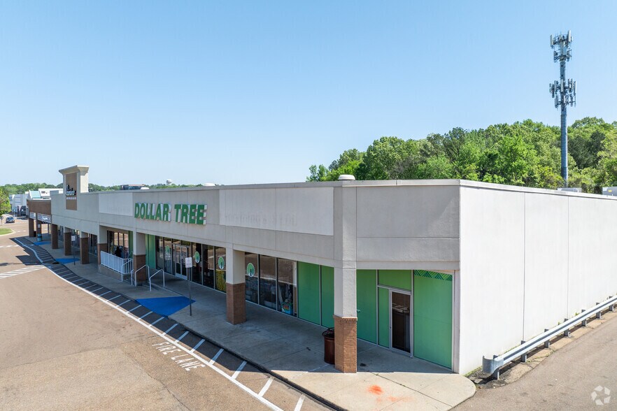 More Photos Of 6380-6392 Ridgewood Court Dr, Jackson General Retail For Sale