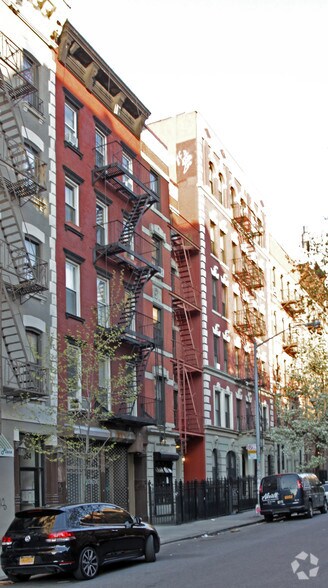 More Photos Of 350 E 13th St, New York Apartments For Lease